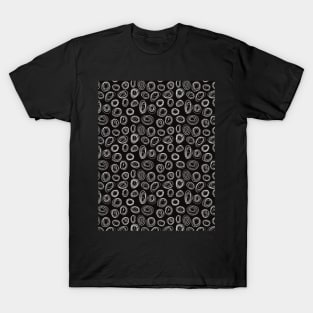 Funny swirly dots building up the abstract pattern in black and white with some effect color T-Shirt